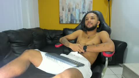 max_sexyhot26 online show from 01.06.25