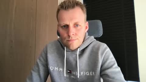 Max take off clothes online show from 01.27.25