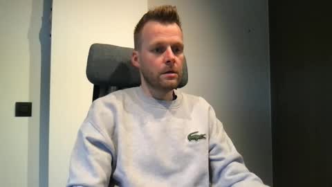 Max take off clothes online show from 02.10.26