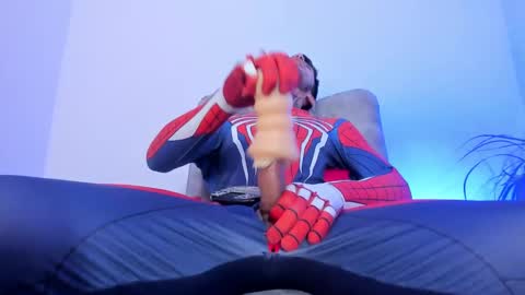 Snapshot of max_val chatting on 11.12.25 Max online show from 11.12.25