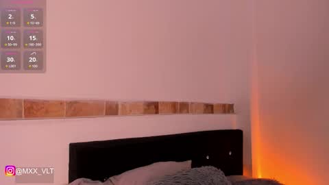 Snapshot of max_valiant1 chatting on 10.29.25 max_valiant1 online show from 10.29.25