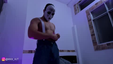 Snapshot of max_valiant1 chatting on 11.01.25 max_valiant1 online show from 11.01.25