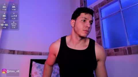 Snapshot of max_valiant1 chatting on 11.05.25 max_valiant1 online show from 11.05.25