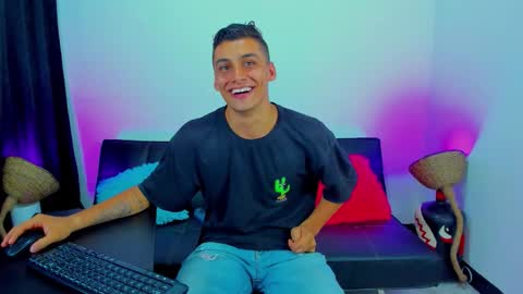 MAX     online show from 11.17.25