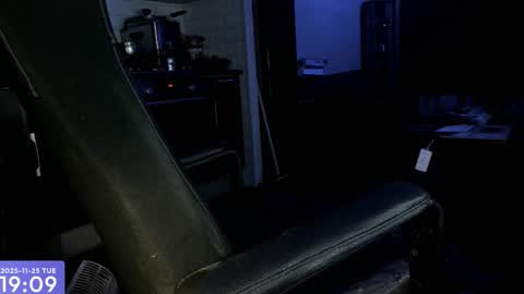 Maxel F online show from 11.25.25