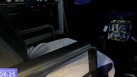 Maxel F online show from 12.02.25