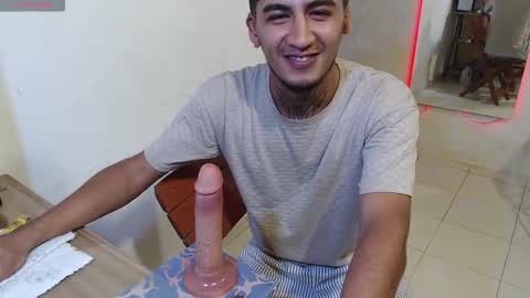 maxi dick online show from 03.20.26