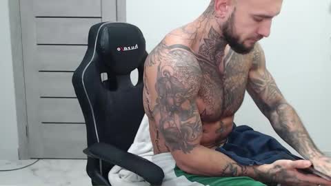 Maximus Fox online show from 11.24.25