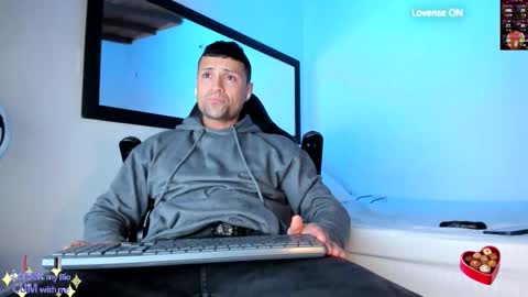 MAXI      online show from 10.03.25