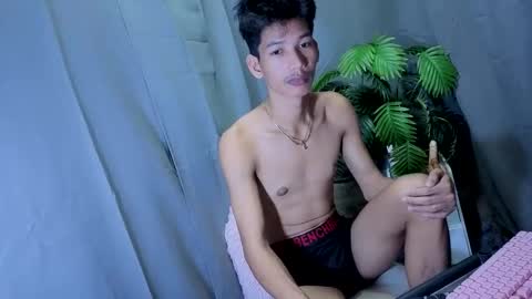 Reyn online show from 10.16.25