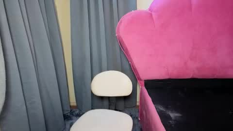 Reyn online show from 11.07.25