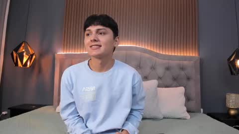 --  -- online show from 10.09.25