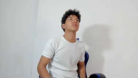 Snapshot of maximiliano_kh4lil chatting on 07.06.26 Maximiliano online show from 07.06.26
