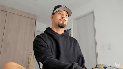 Maximo online show from 04.08.26