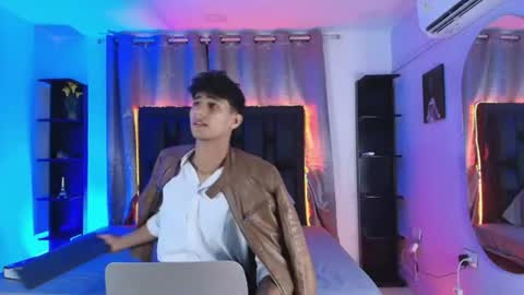 Maximo online show from 06.22.26