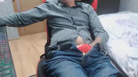 maximus3334 online show from 10.15.25