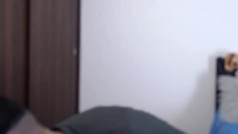 Independent Model online show from 01.04.25