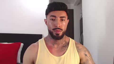Snapshot of maximus_golden chatting on 06.18.26 Independent Model online show from 06.18.26