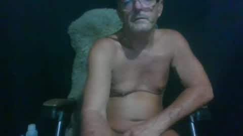 Snapshot of maximus_oreally chatting on 01.14.25 Max online show from 01.14.25