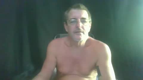Snapshot of maximus_oreally chatting on 01.16.25 Max online show from 01.16.25