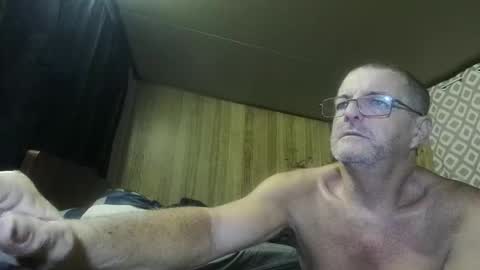 Snapshot of maximus_oreally chatting on 02.05.25 Max online show from 02.05.25