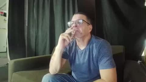 Snapshot of maximus_oreally chatting on 02.25.25 Max online show from 02.25.25