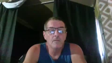 Snapshot of maximus_oreally chatting on 03.04.25 Max online show from 03.04.25
