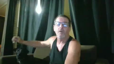 Snapshot of maximus_oreally chatting on 03.10.25 Max online show from 03.10.25