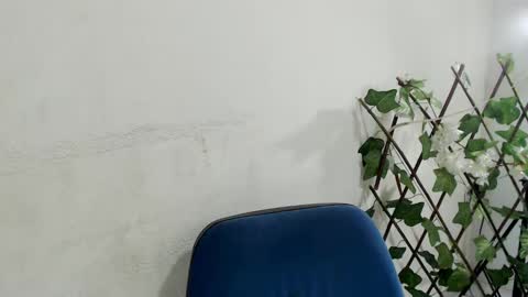 Snapshot of maxinesex_ chatting on 02.14.25 maxinesex_ online show from 02.14.25