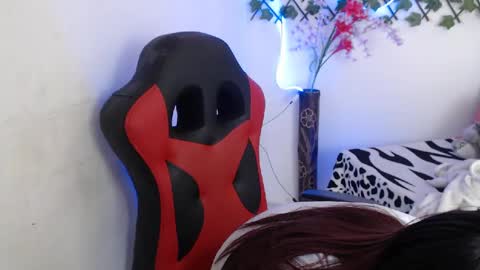 Snapshot of maxinesex_ chatting on 09.17.25 maxinesex_ online show from 09.17.25