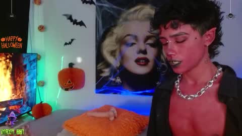 Max online show from 10.25.25