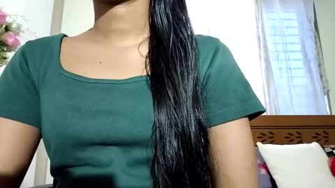 Snapshot of maxladycox chatting on 02.20.26 Dorea online show from 02.20.26