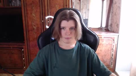 Max online show from 10.09.25