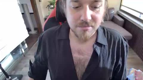 Max online show from 02.25.26