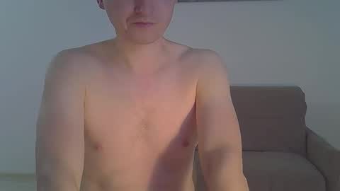 Snapshot of maxrelax90 chatting on 11.21.25 maxrelax90 online show from 11.21.25