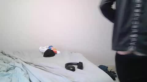 Snapshot of maxryderr chatting on 11.24.25 Max Ryder online show from 11.24.25