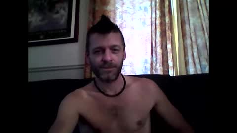 MaxTheWolf online show from 10.06.25