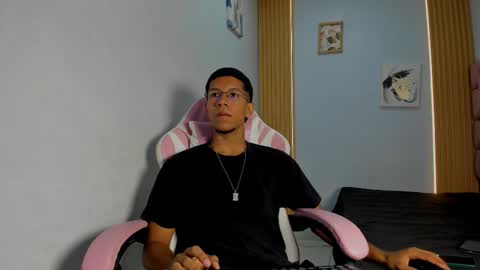 maxvibe420 online show from 10.07.25