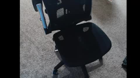 Snapshot of maxvirya3 chatting on 12.21.25 max online show from 12.21.25