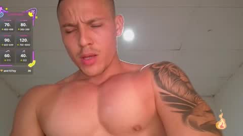 Max online show from 04.12.26