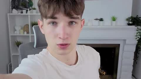 Max online show from 11.26.25