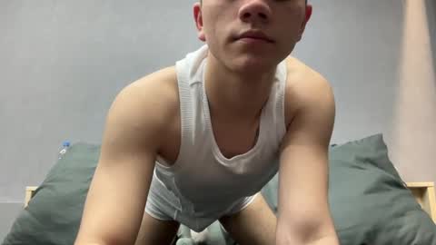 Max online show from 04.10.26