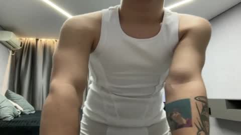 Max online show from 04.12.26