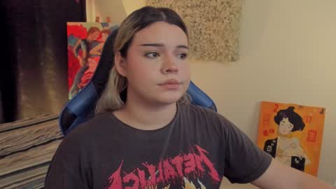 Maxine Minx online show from 12.13.24