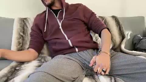 MaxXxurbate online show from 12.27.24