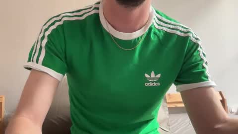 MaxXxurbate online show from 03.26.26