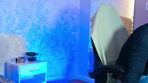 may lyonheart online show from 07.09.26