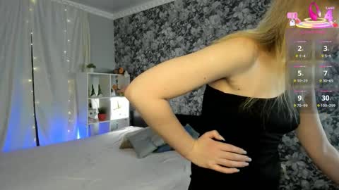 Leila online show from 12.19.25