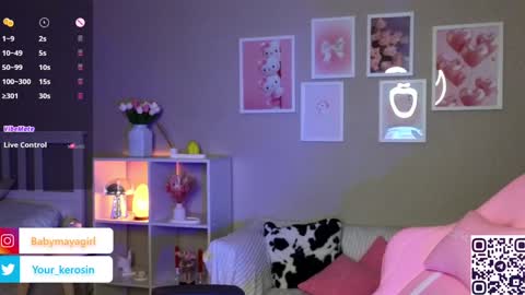 Snapshot of maya_blonde18 chatting on 01.28.25 Maya online show from 01.28.25