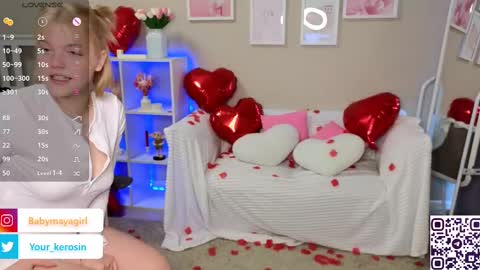 Snapshot of maya_blonde18 chatting on 02.15.25 Maya online show from 02.15.25